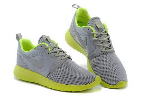 NIKE Roshe Run HYPERFUSE Women--085